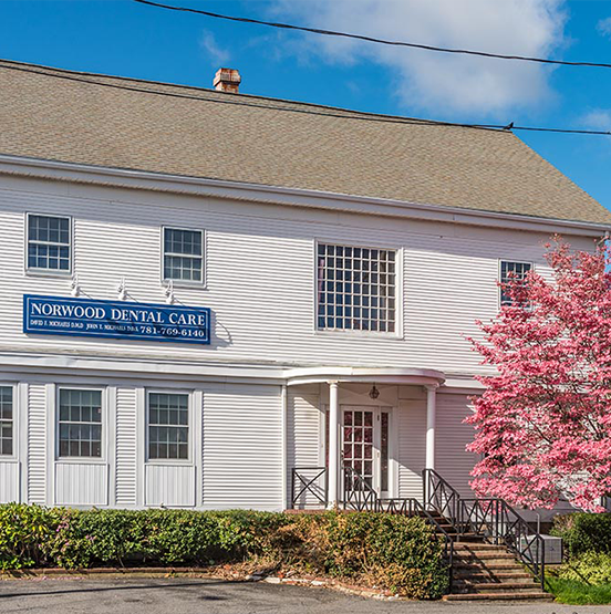 Front exterior of Norwood Dental Care